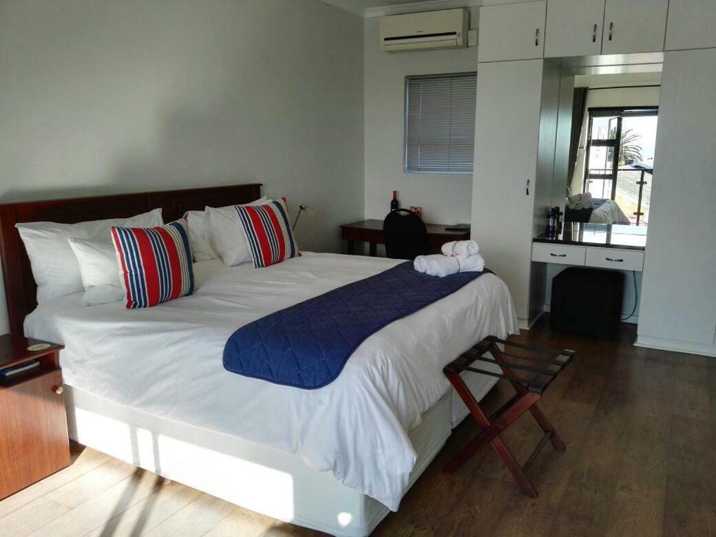 Ahoy Boutique Guest House Port Elizabeth Exterior foto